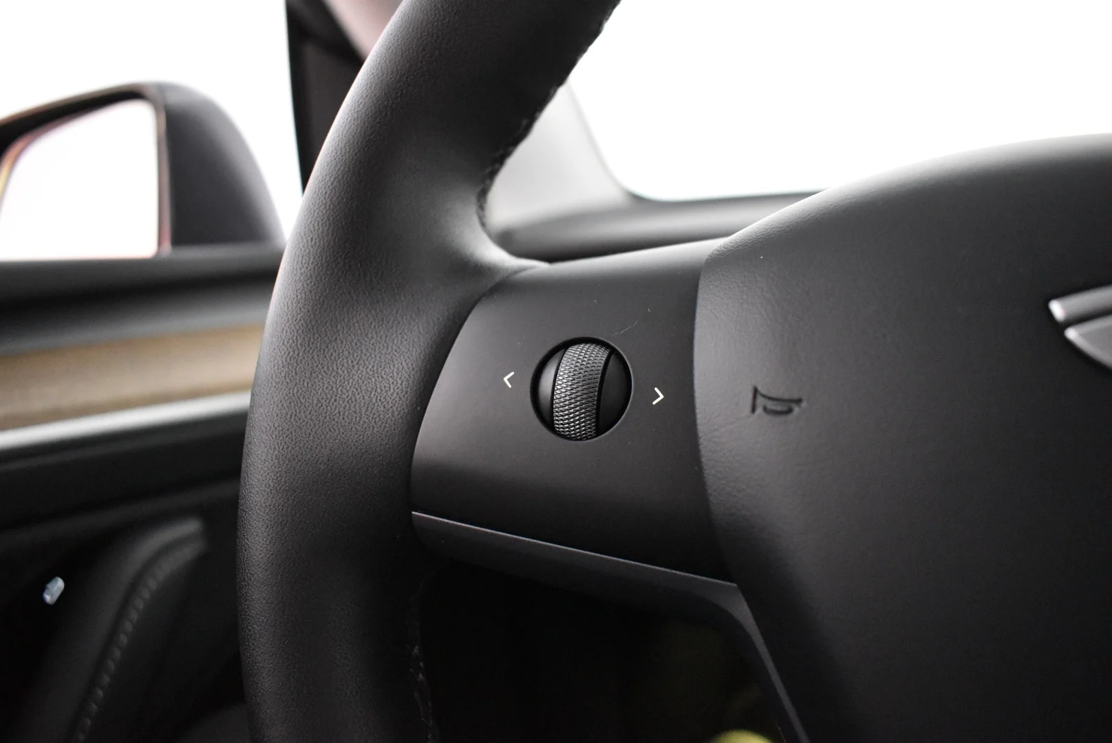 Car Image - 7yXXyI48NkhgXNWWwgLbJQ