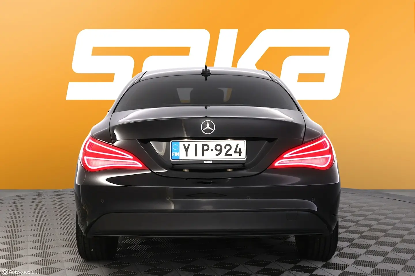 Car Image - 1DB176wg28Jr9Jg69QGBKD
