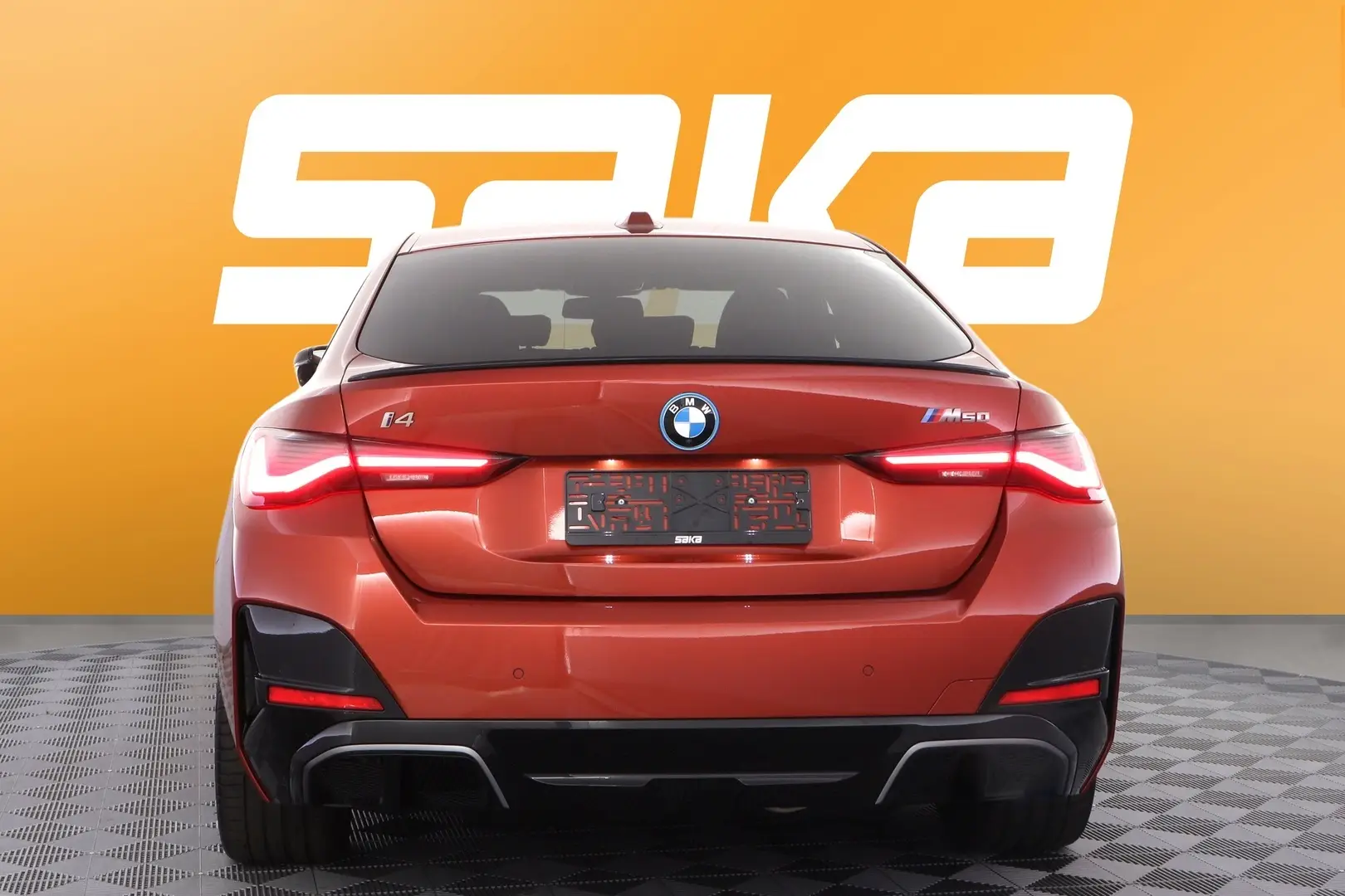 Car Image - 61eHxuPP1l01QM7WCz0fjB