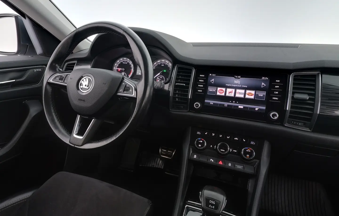 Car Image - 3l7qi35WMkKR14CNmscxGZ
