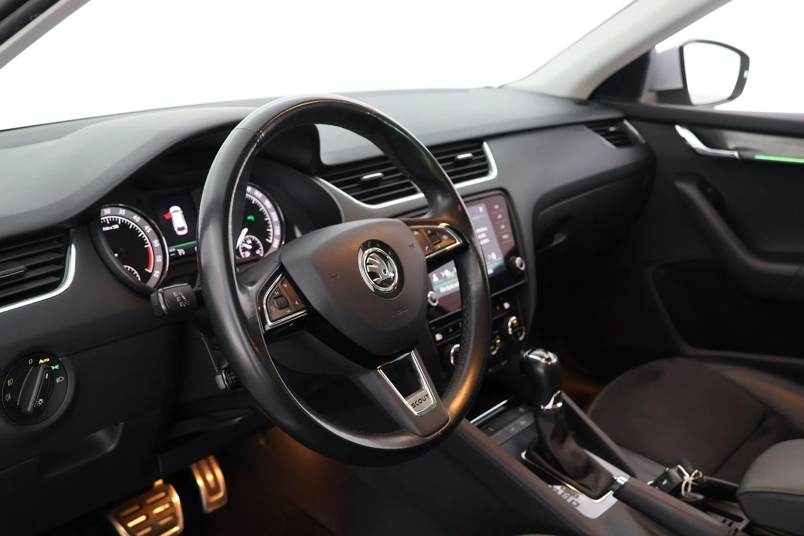 Car Image - J7rcaXnQawWLJkYEC69pM