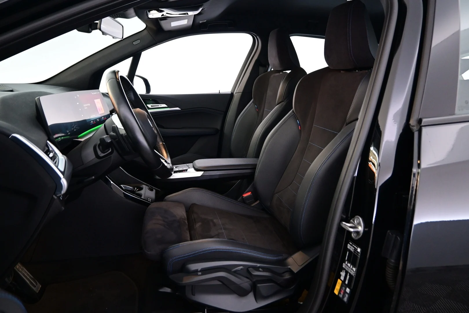 Car Image - xygWchLQD9bKbLqbwG4QY