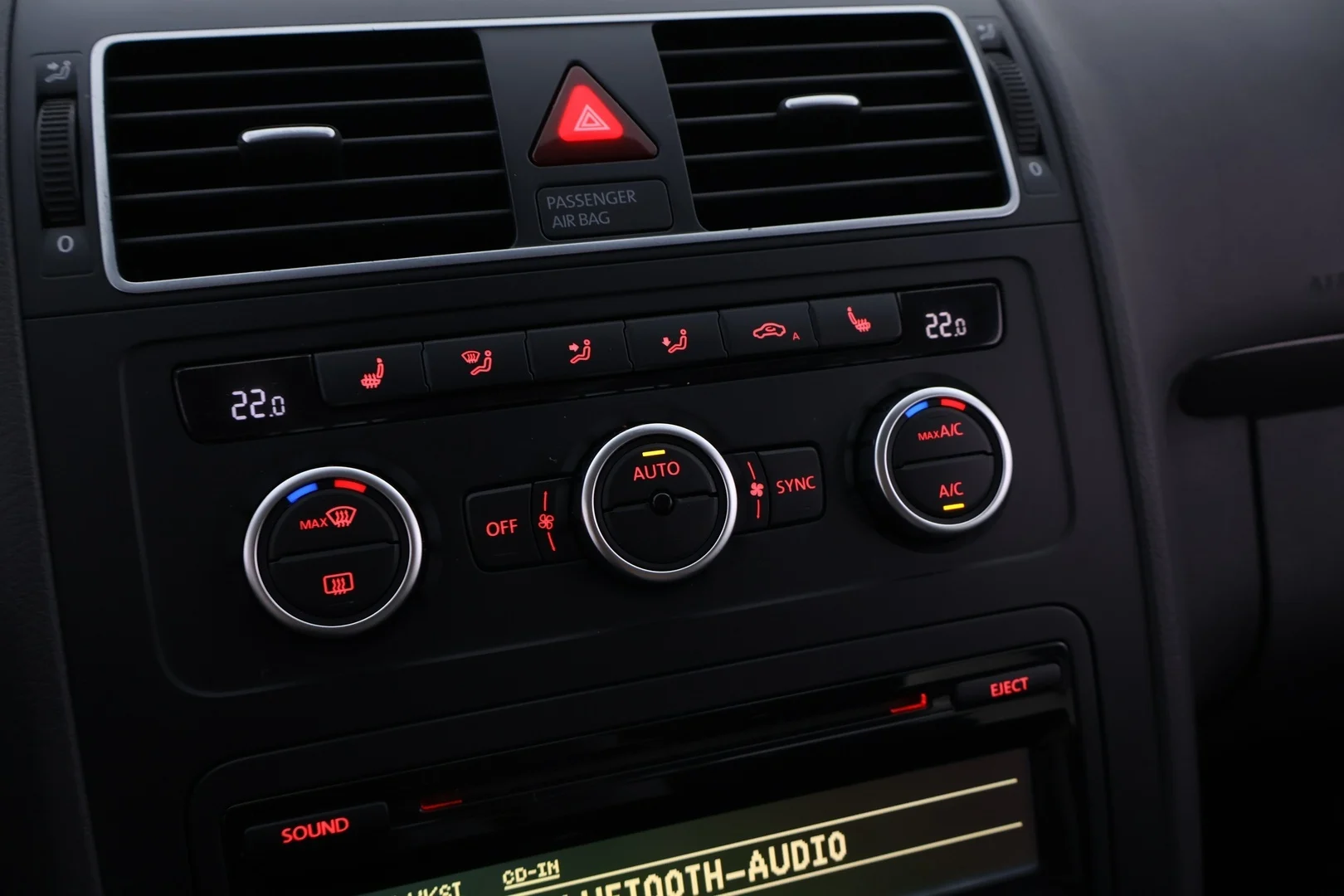 Car Image - 3YlSe9p0WhfnID9xOtrhyj