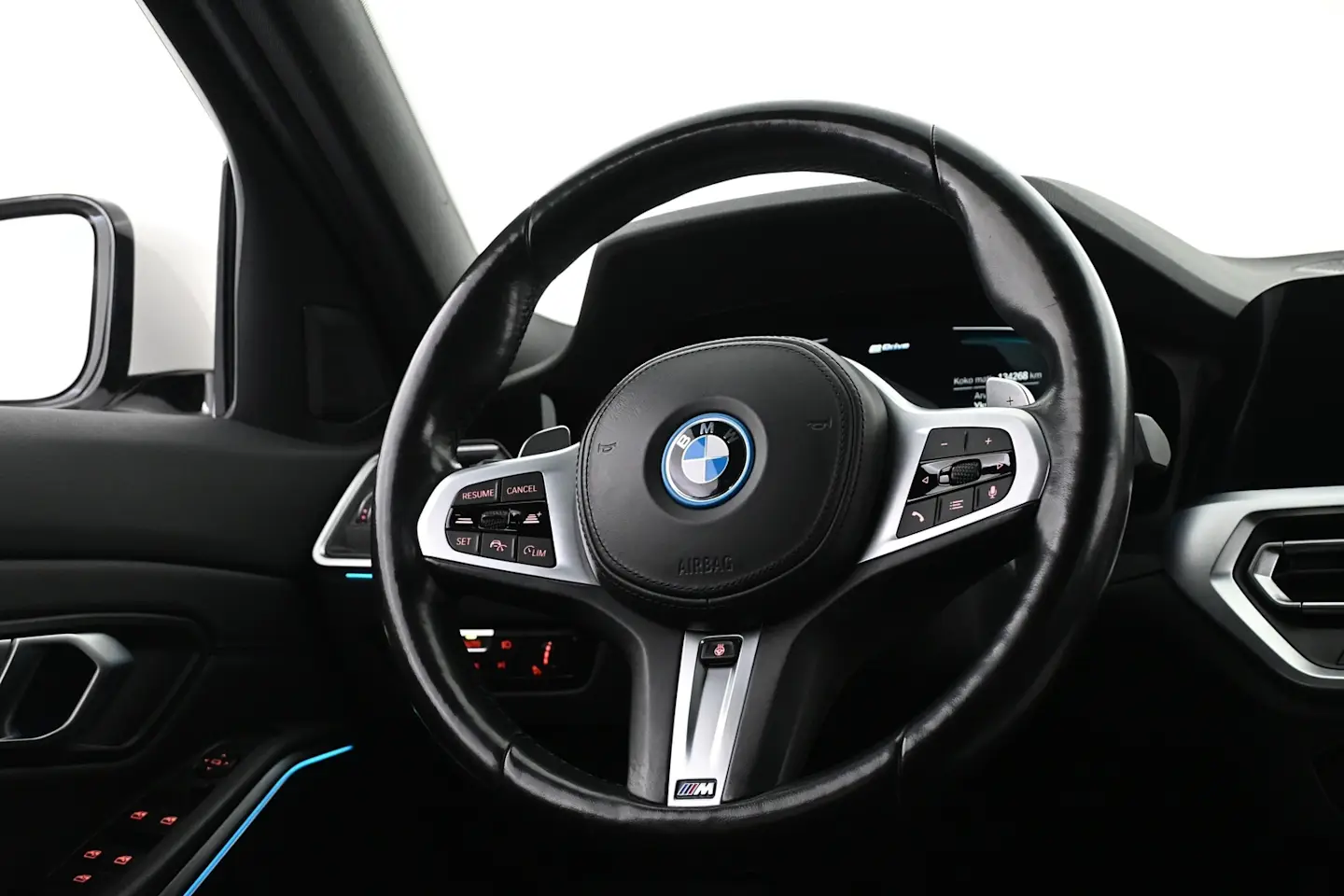 Car Image - 5dQzh3I62VDpS0U3tJAsmK