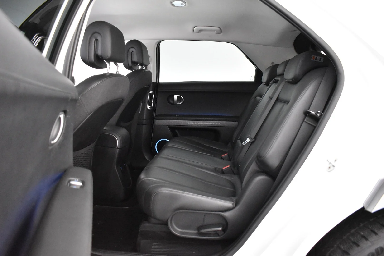 Car Image - 23sksTuB0nj7et6O7vlv6l