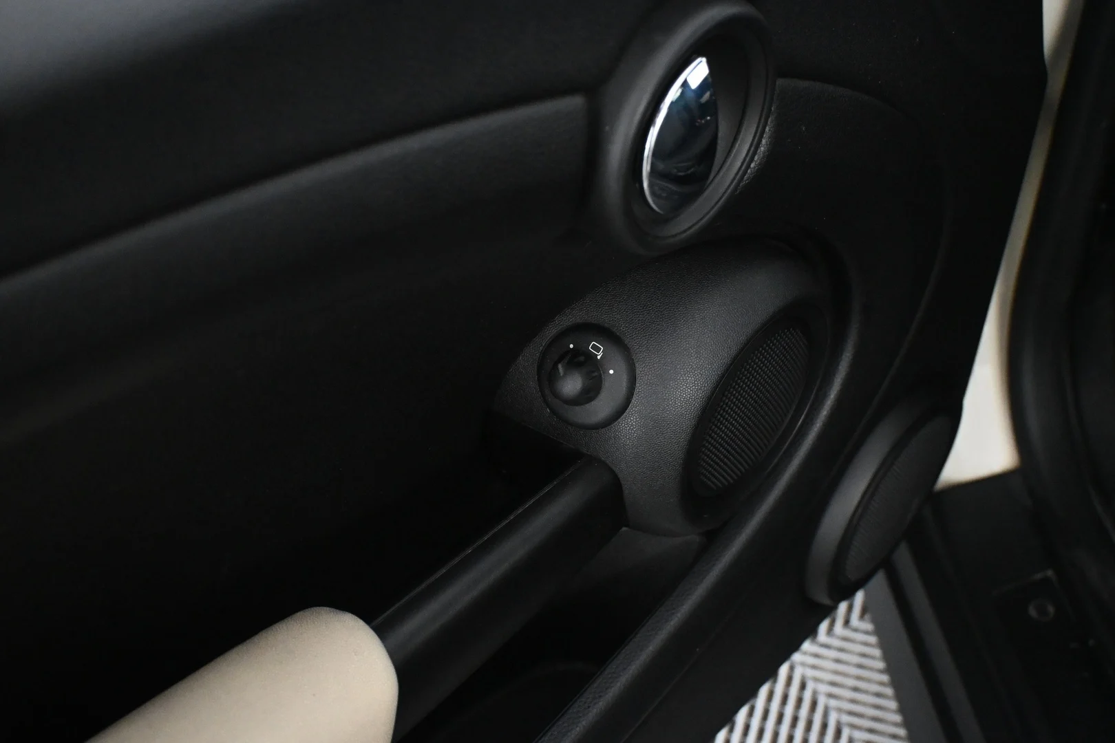 Car Image - 59Wa7a3UTGktslTjX6YpTO