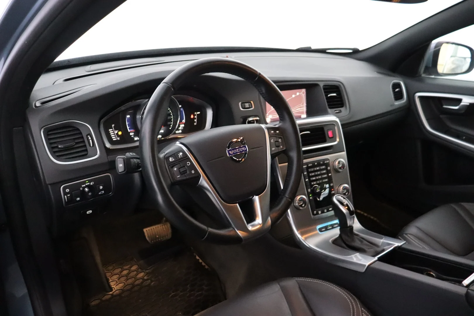 Car Image - 1rVvlCyR7KnDAGvxkTUJ1U