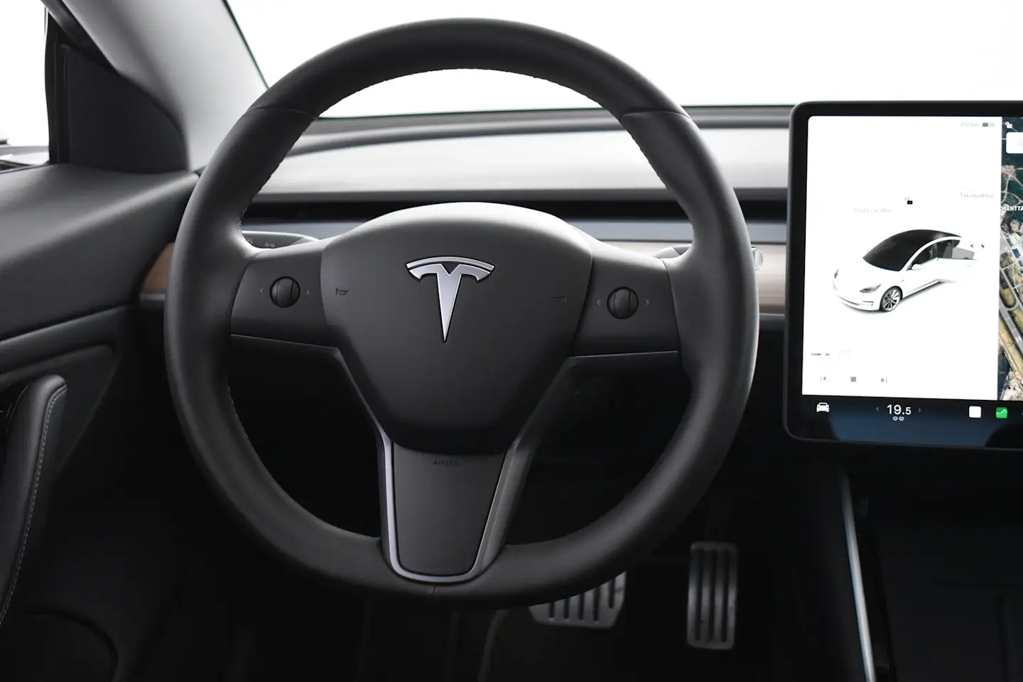 Car Image - 1AUI4KrMXUI7j4JIPftQwg