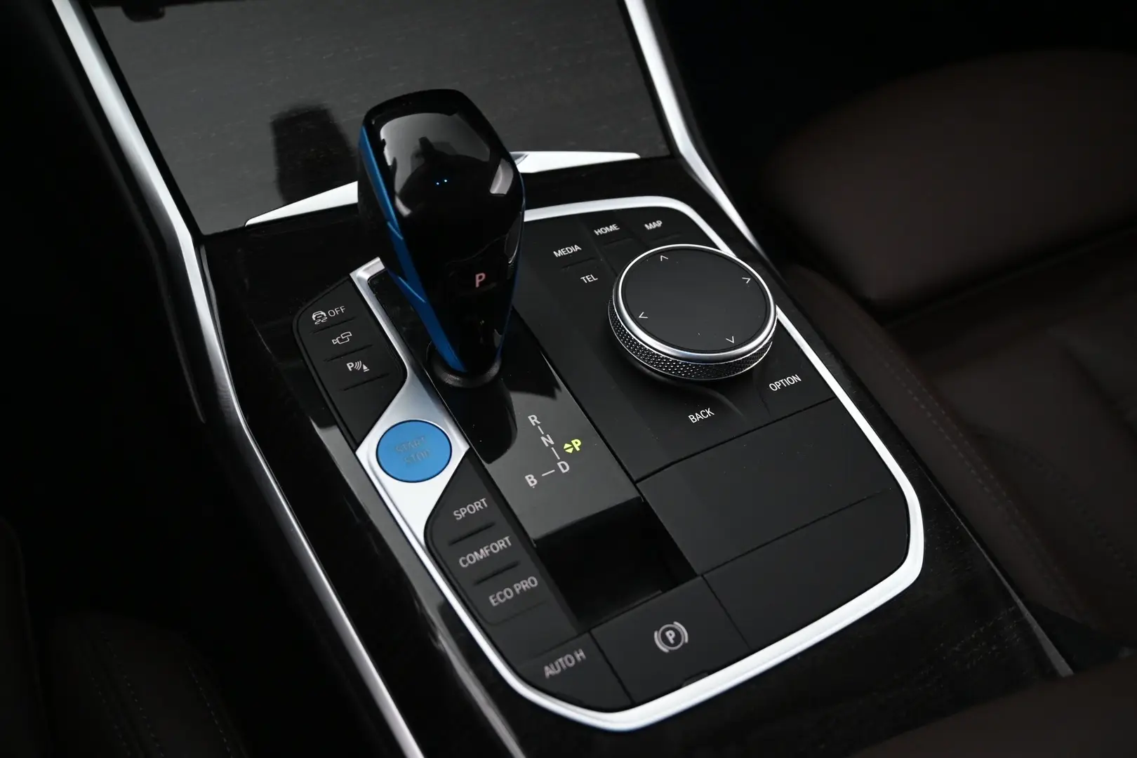 Car Image - 1g0sQFcRIx8Orgqf4jvdwi