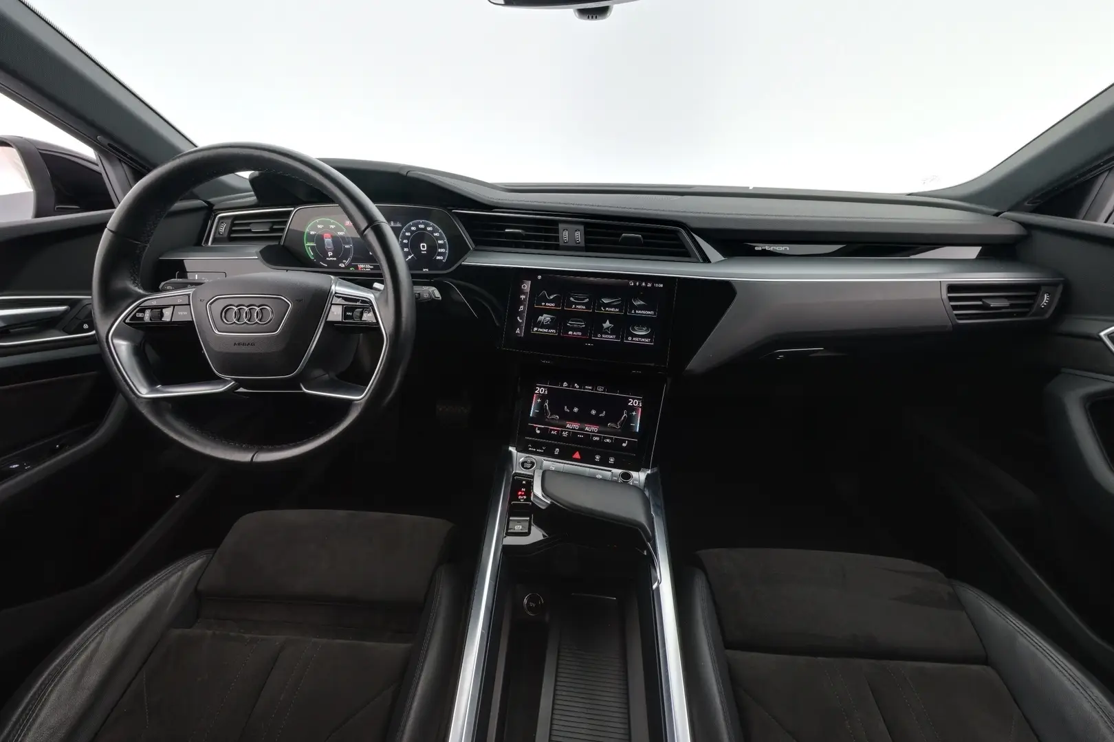 Car Image - 49n3x8o2tU1yV1Q8JogbIJ
