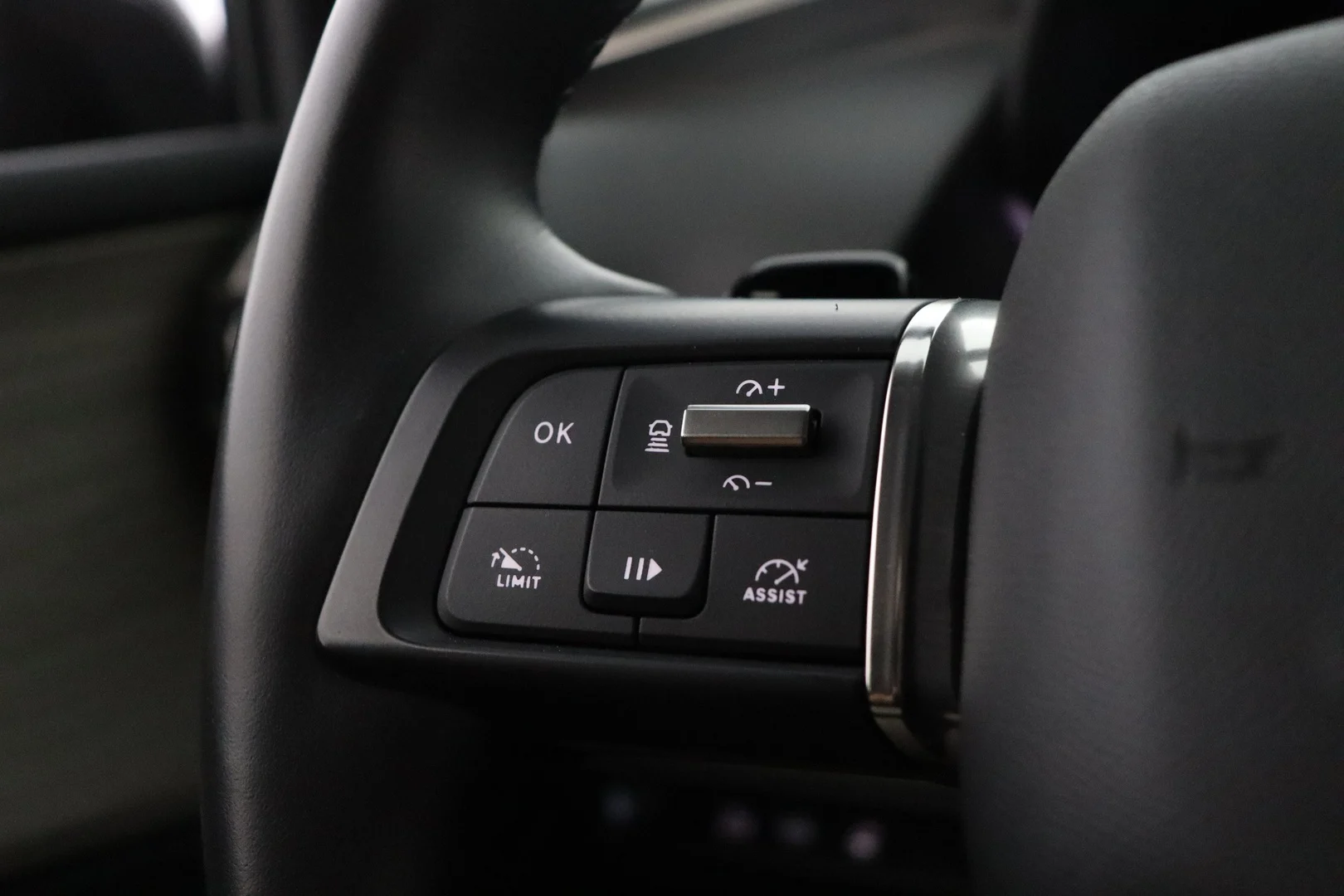Car Image - IaUsxvKqLSucOOQI8i7ba