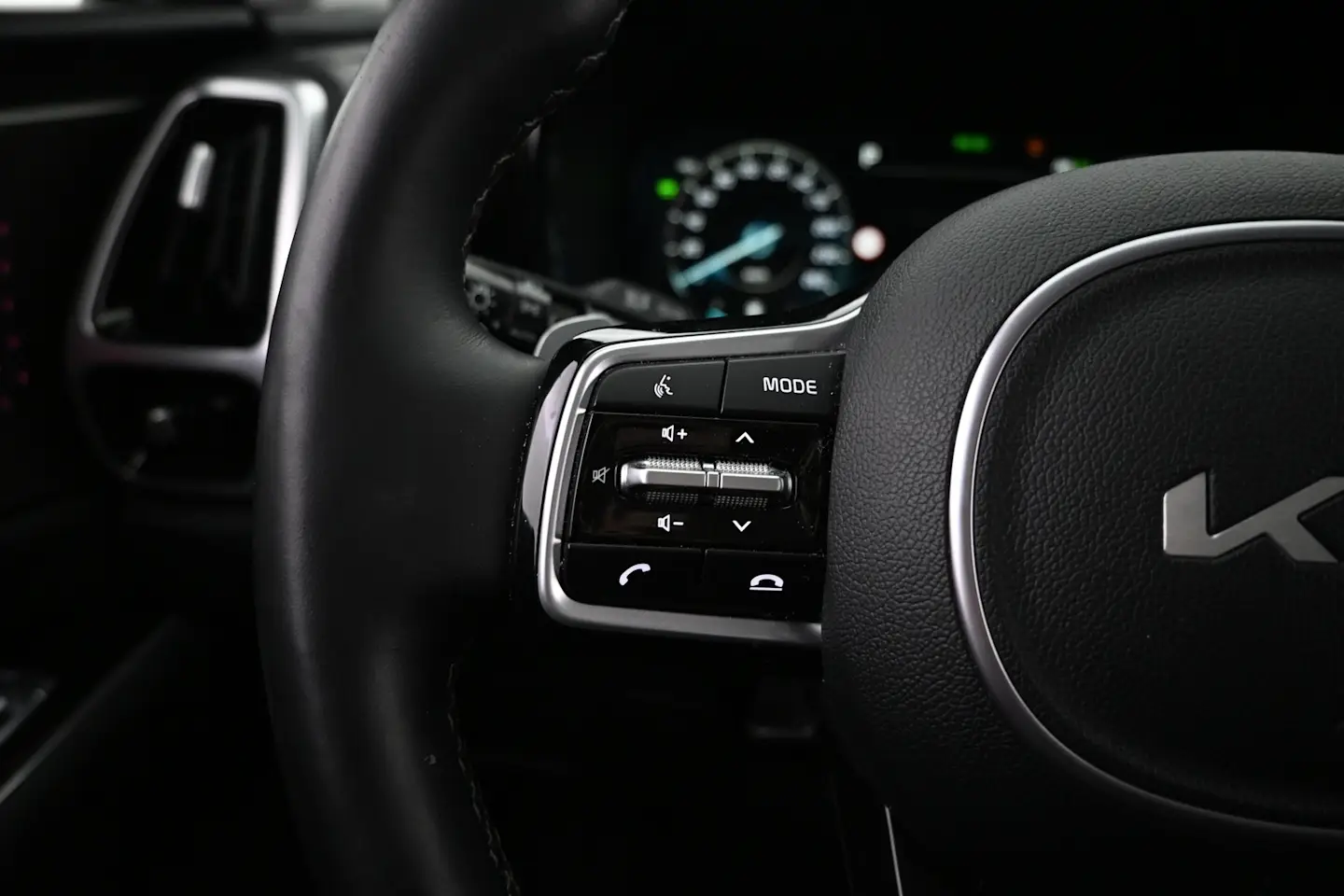 Car Image - 7cQi3rCiK2Bo787dpjKAiH