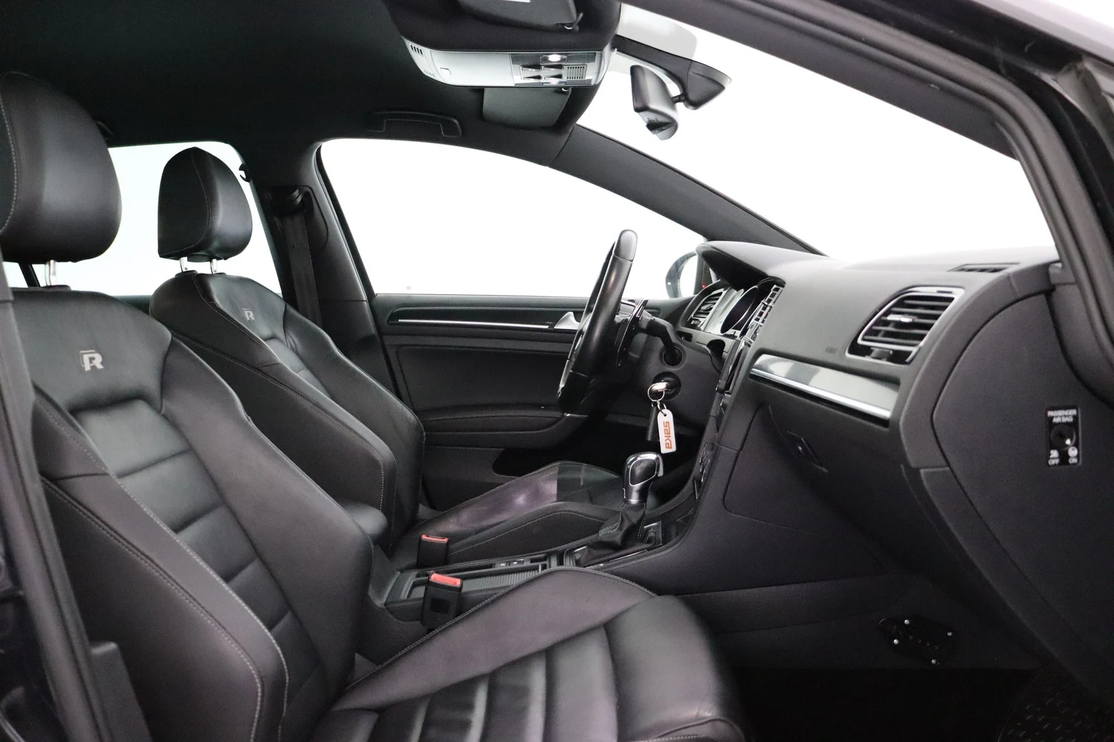 Car Image - 7rO2EUPQ96cofTIb2d6TEb