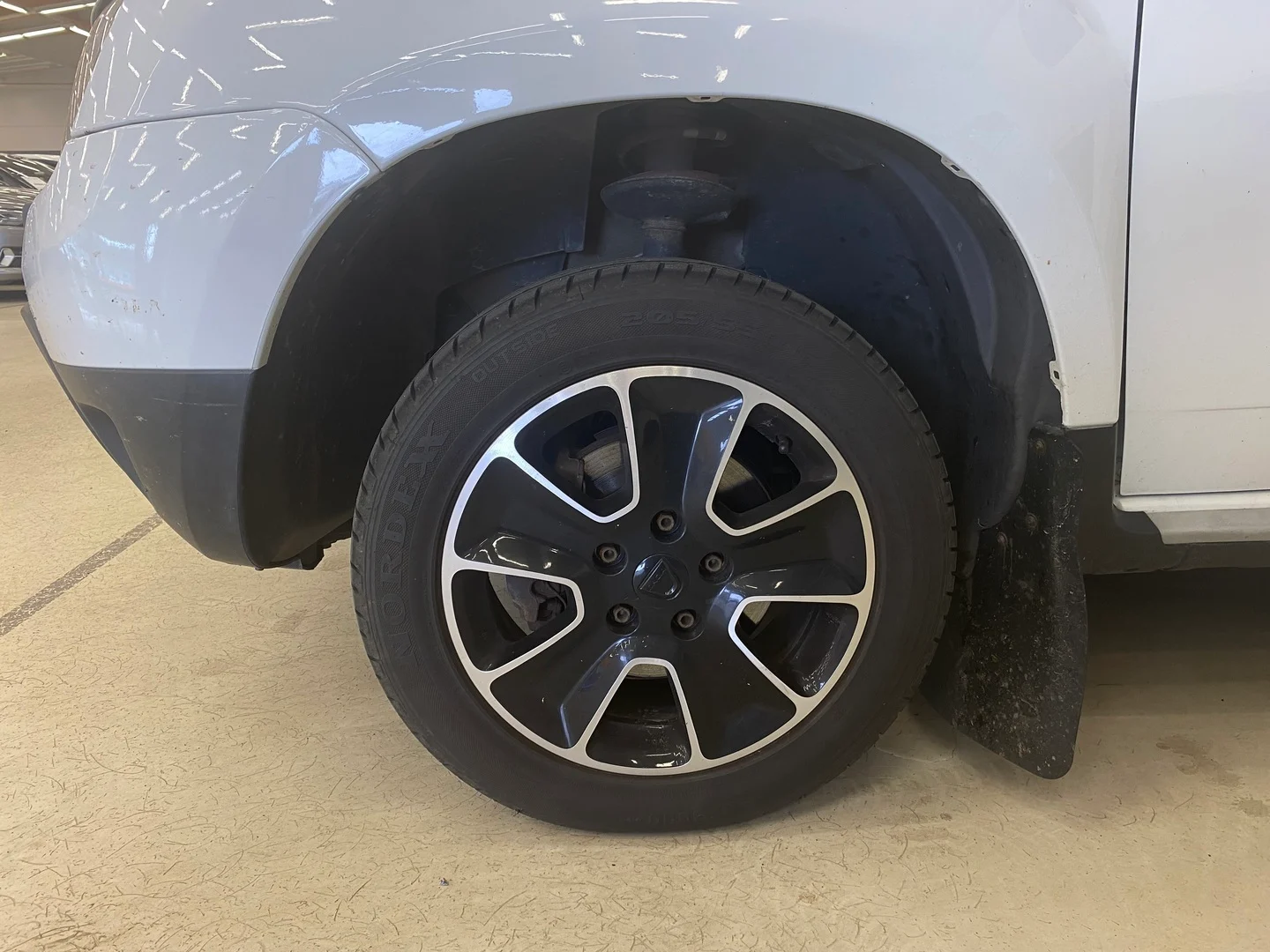 Car Image - 4GxcasAUZ5ZdxHDTjT6m51