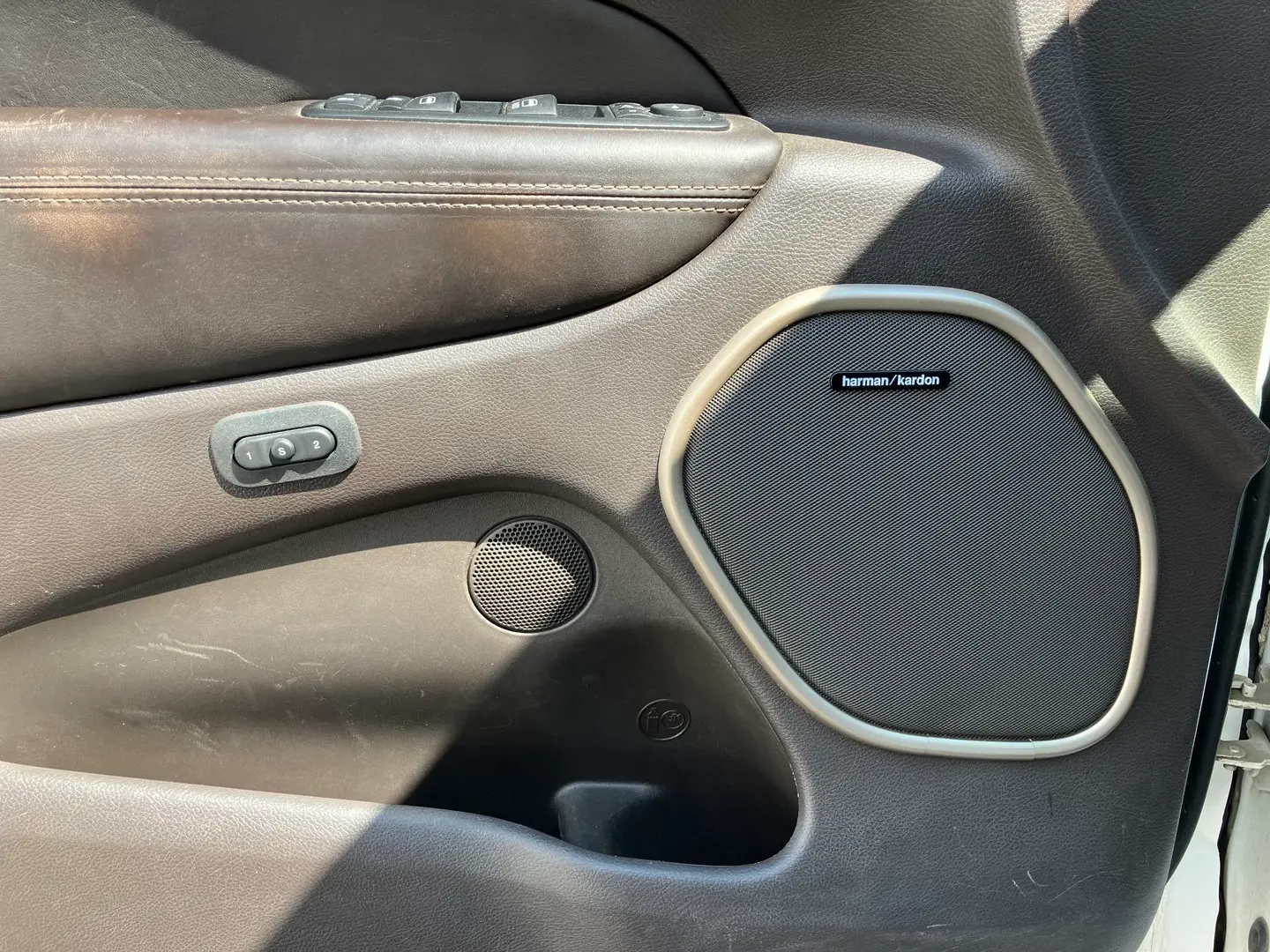 Car Image - 6qkJmFHvseHUFCLZQxjD83