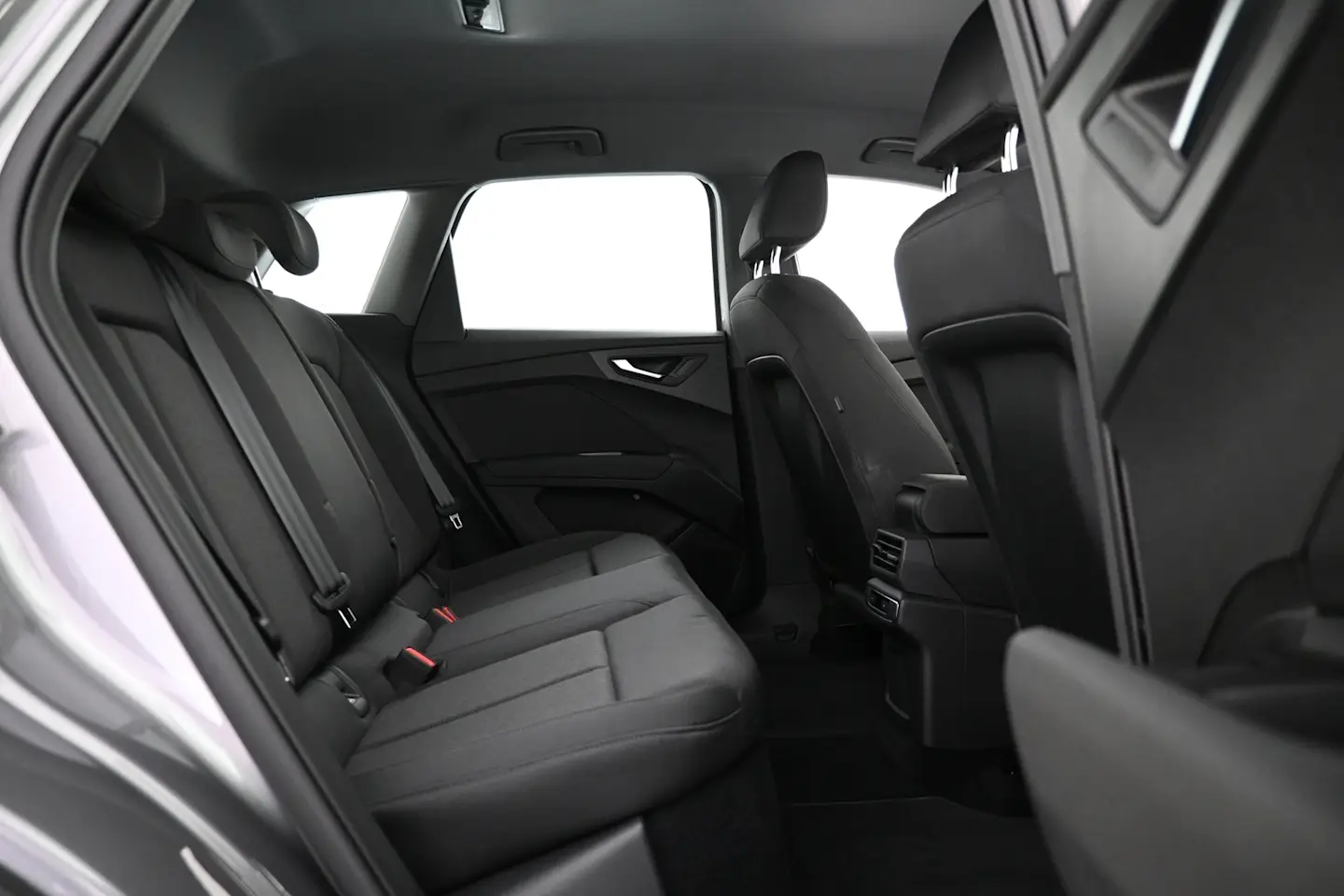 Car Image - 7a1cD1BK4mxwboW0pr338U