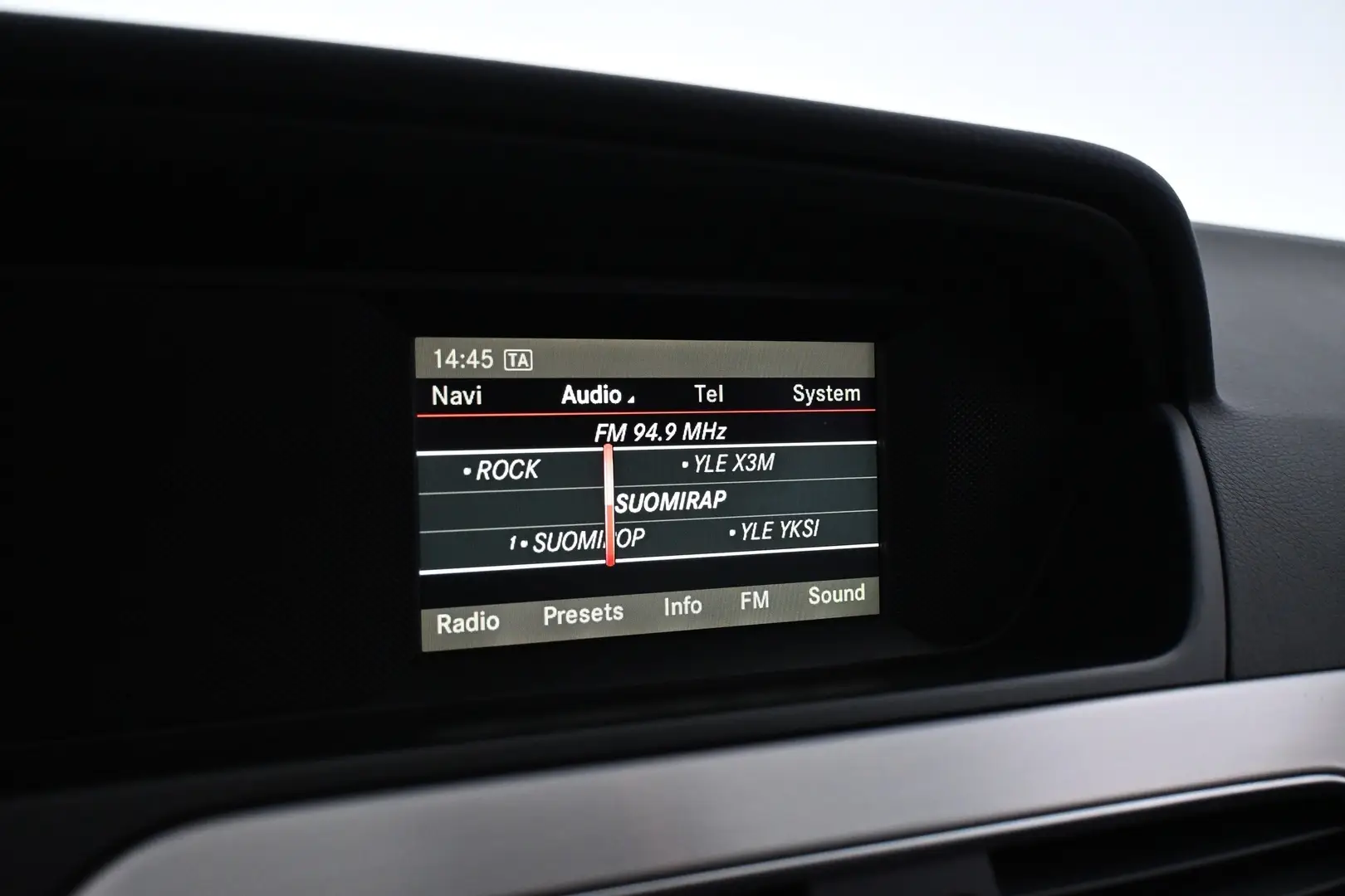 Car Image - 4C9nbOLXcCt44i3PuBZhzS