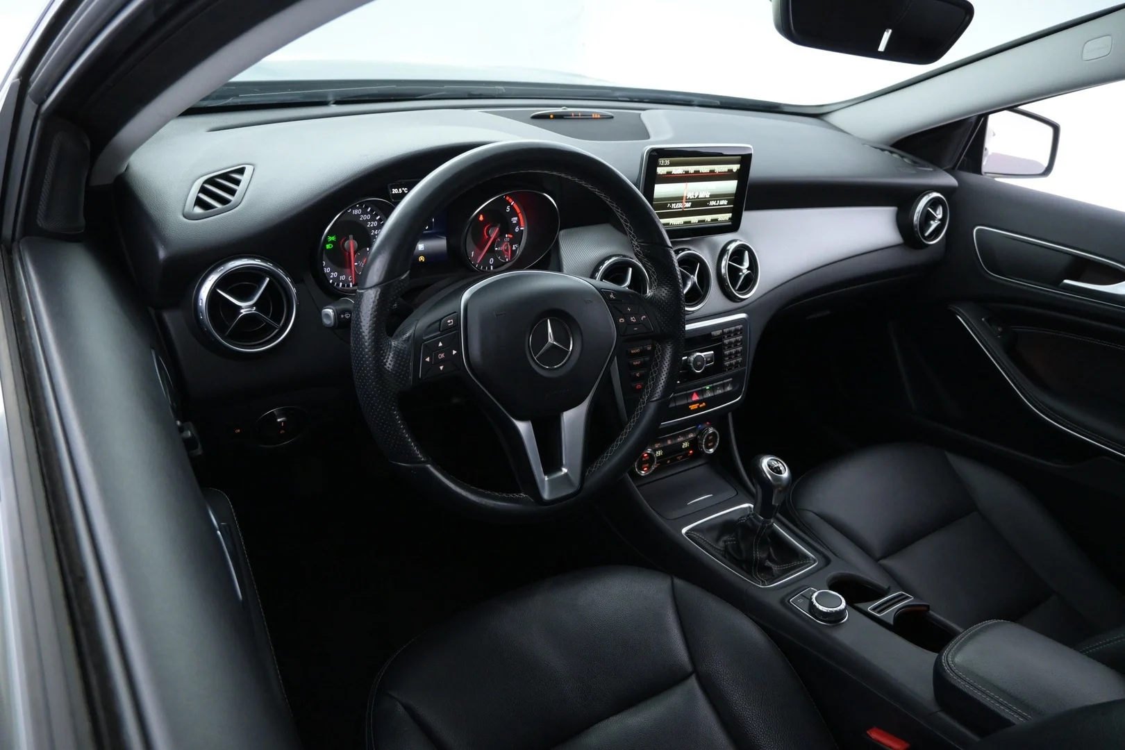 Car Image - 6qtzmonDKsbvinOuZjIoQG