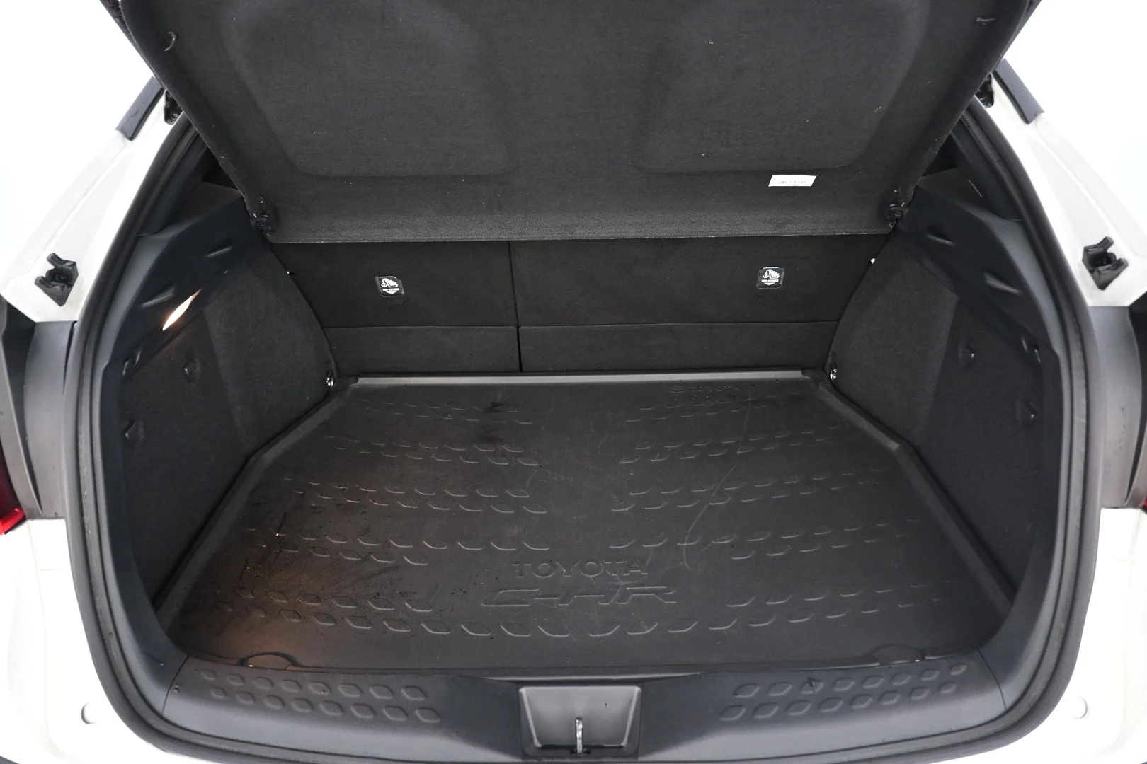 Car Image - 6vRWNxNsr0WOamAvYTMVAZ
