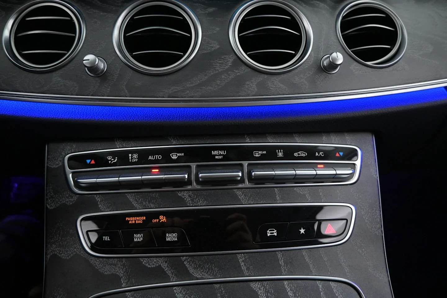 Car Image - 37Aj3VYshQSYGeFjnoV06K