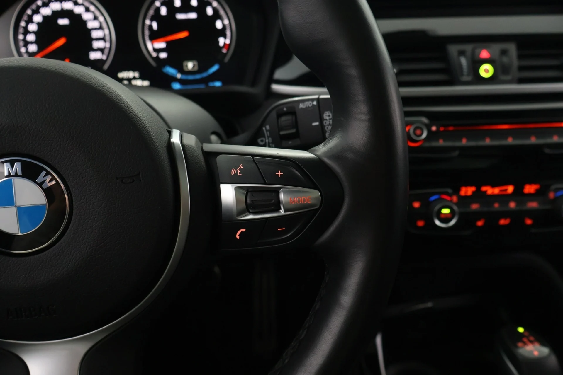 Car Image - 1v35O8j8XNIqpy3MDoNd6E