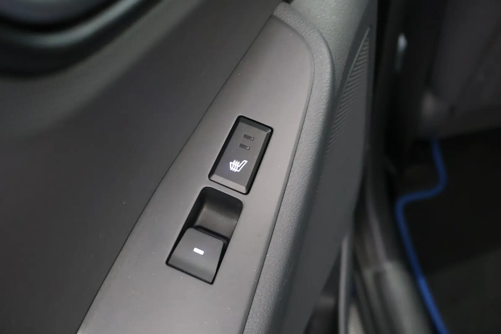 Car Image - 3IzQ7RHg92QzaD4eM3PXHz