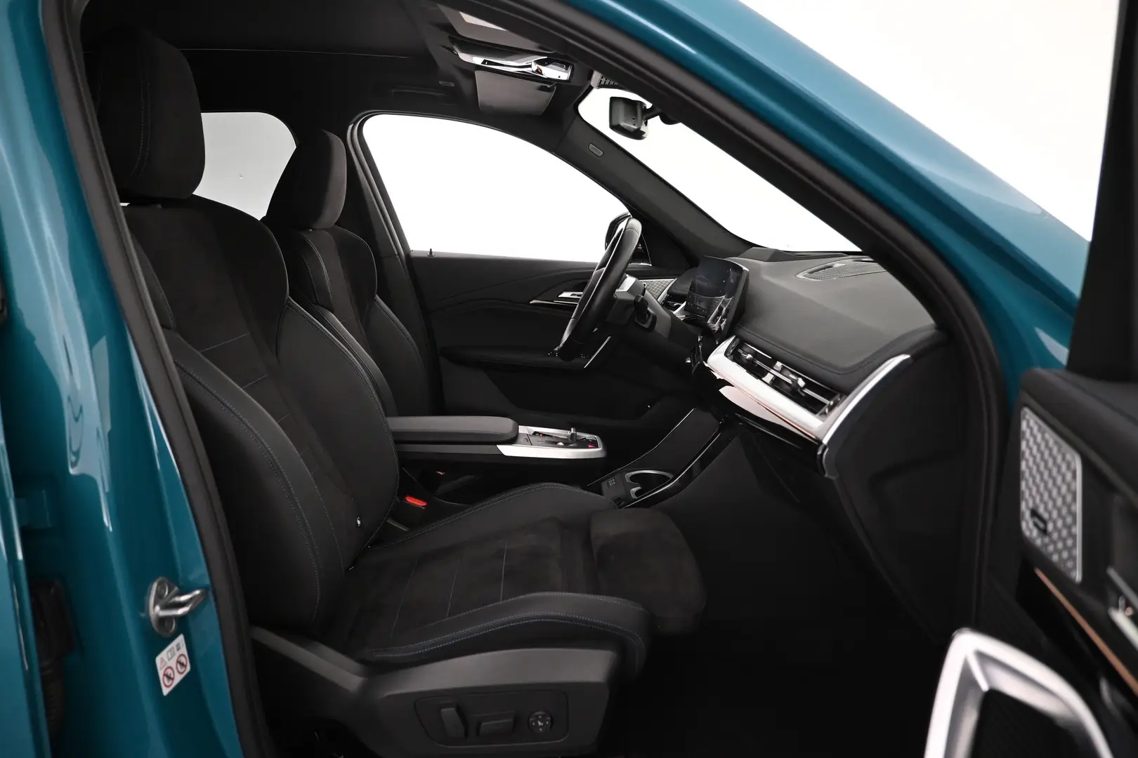 Car Image - 1rfRLLBxdkRJPgHV6NEvNT