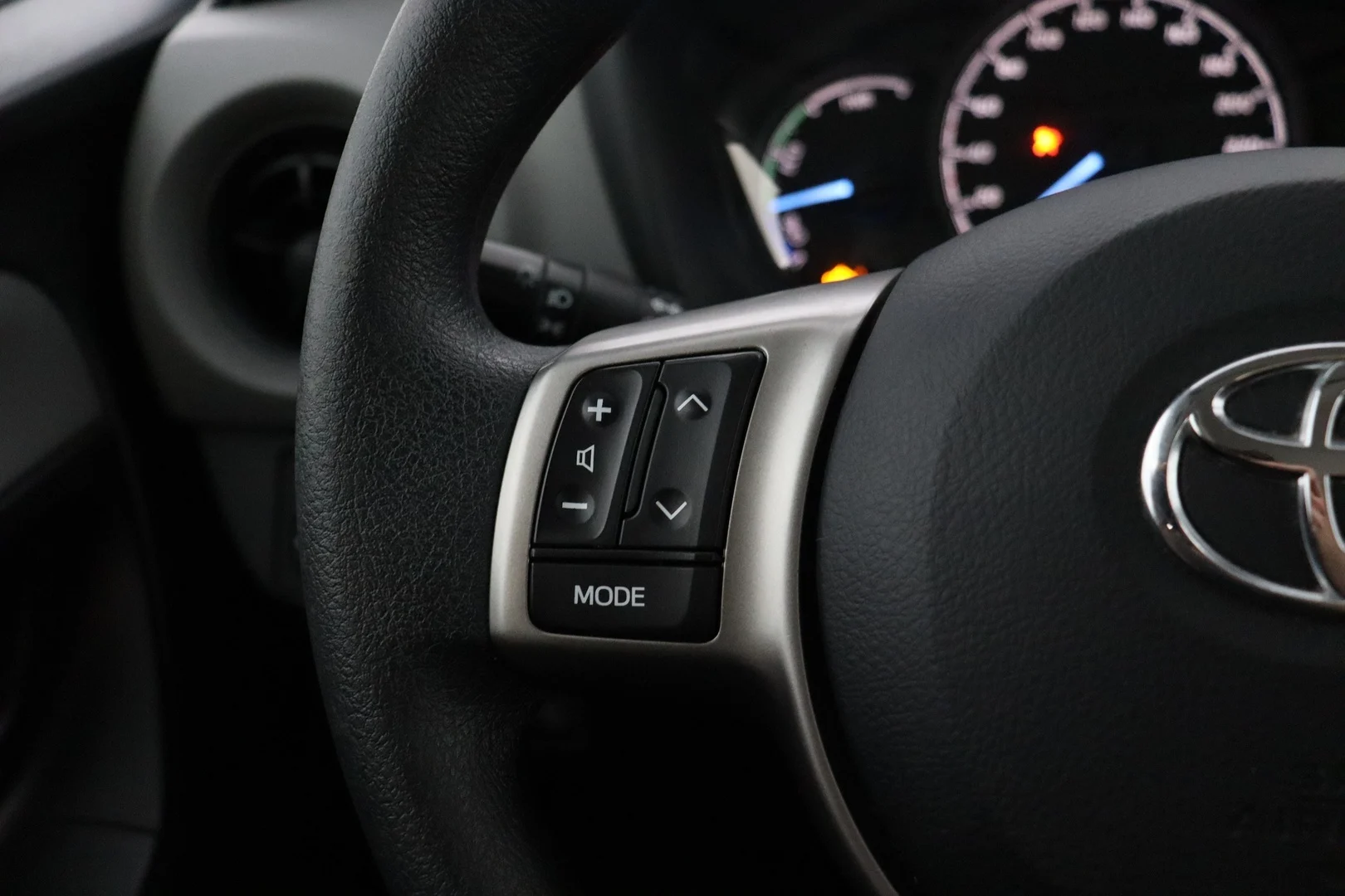 Car Image - 70Kxlz7KEc9v0YIuWCFU84
