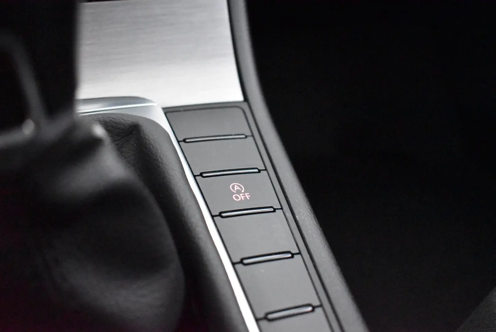 Car Image - 5SegxaNMJXXTtAB8nnPwwi