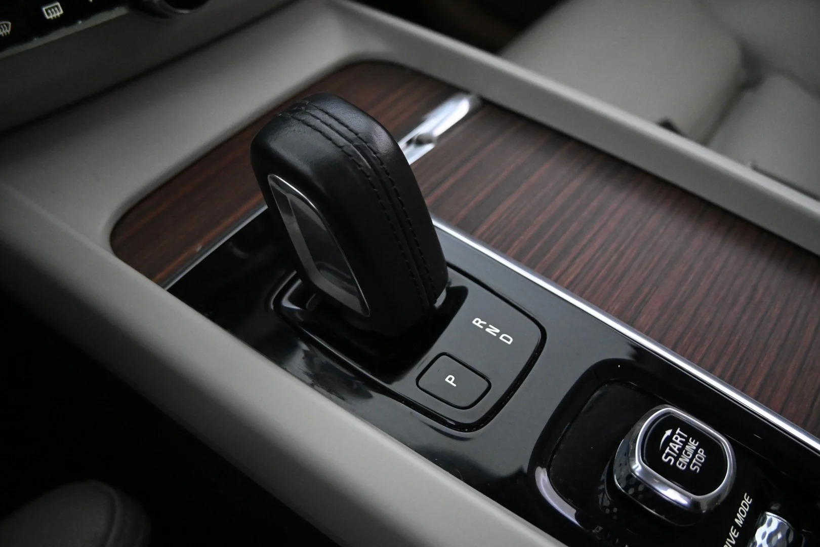 Car Image - 2bP5mfe8x5vTFFHAJ7vKrN