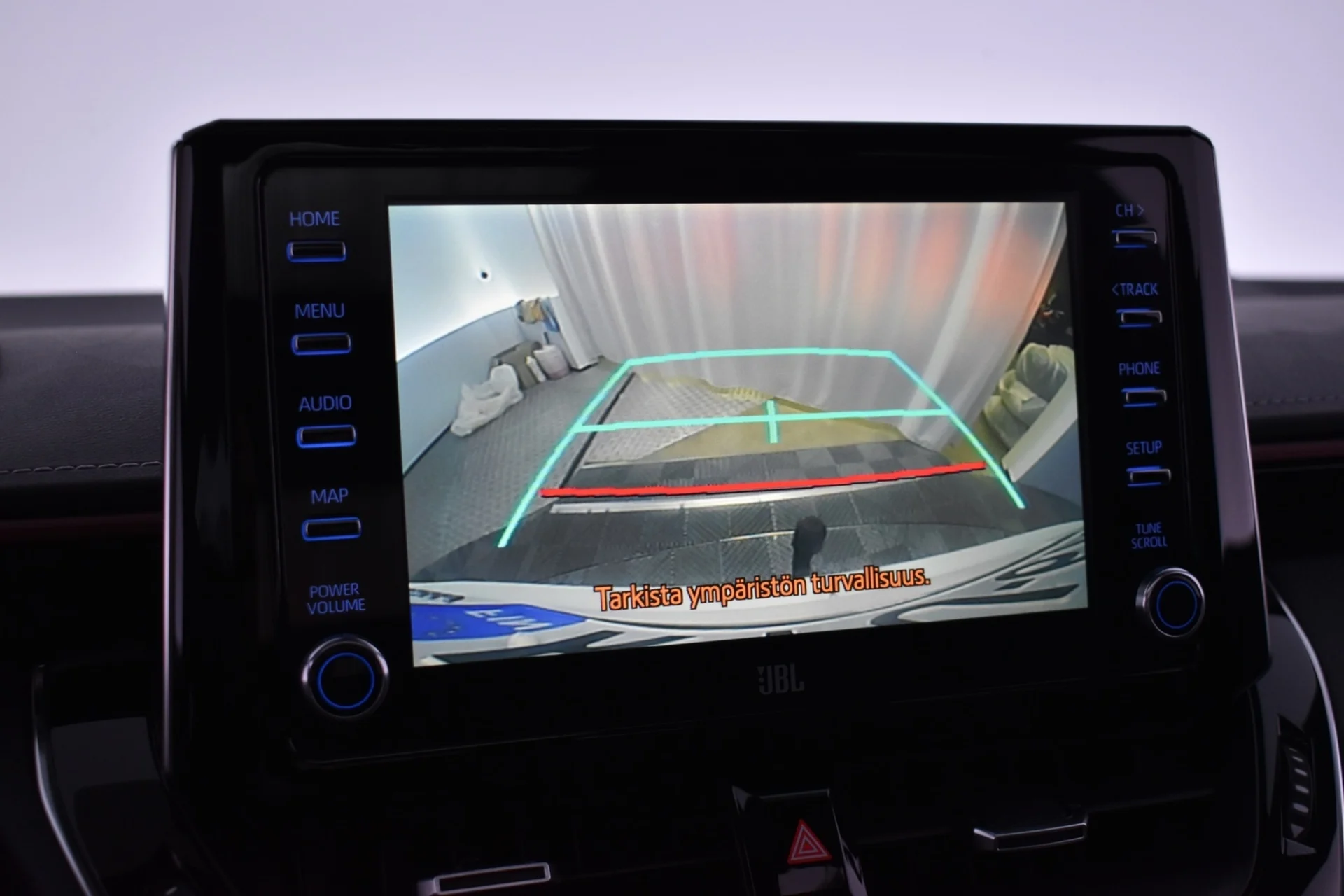 Car Image - 4LoDXjmryz5hBSBtWZL4MJ