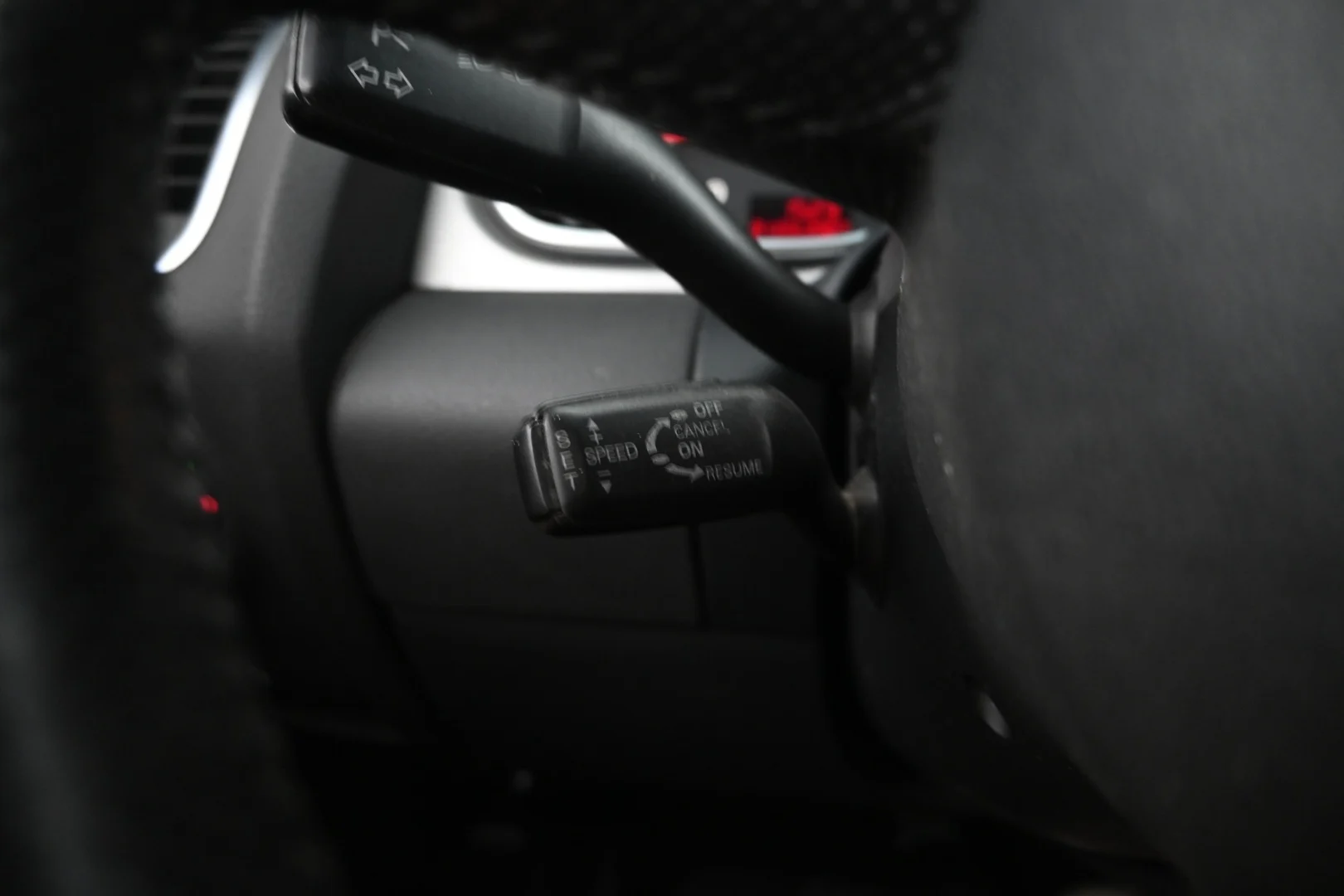 Car Image - 74Sc5vWQf5urXSq2XMDfe5