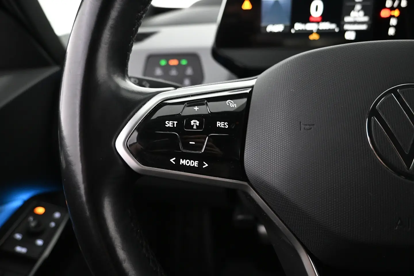 Car Image - 3JjVdBmEBbhL36DG2WmmeD