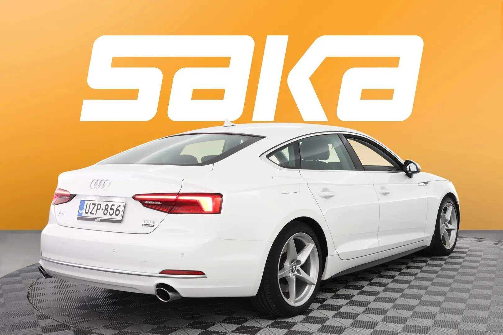 Car Image - 63aQjL39zCc7r7GE8A6l1b