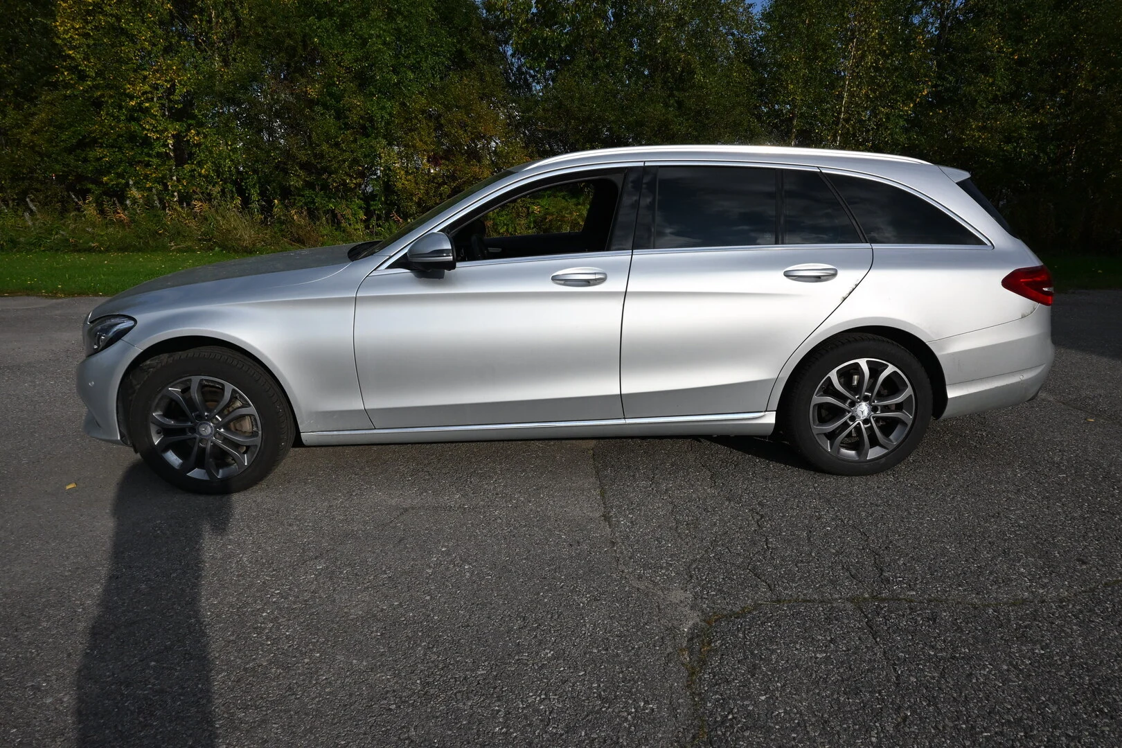 Car Image - 2O4aQIe50QbCgiZ7eUyxtK