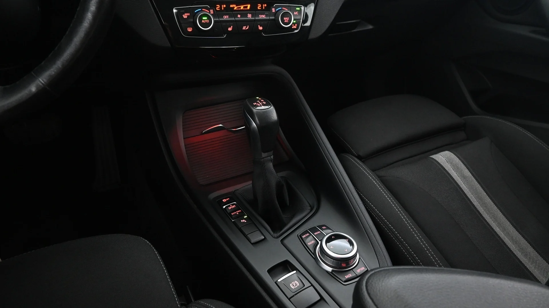 Car Image - 2qtBP7nYMcFiVnXSHBDyWq