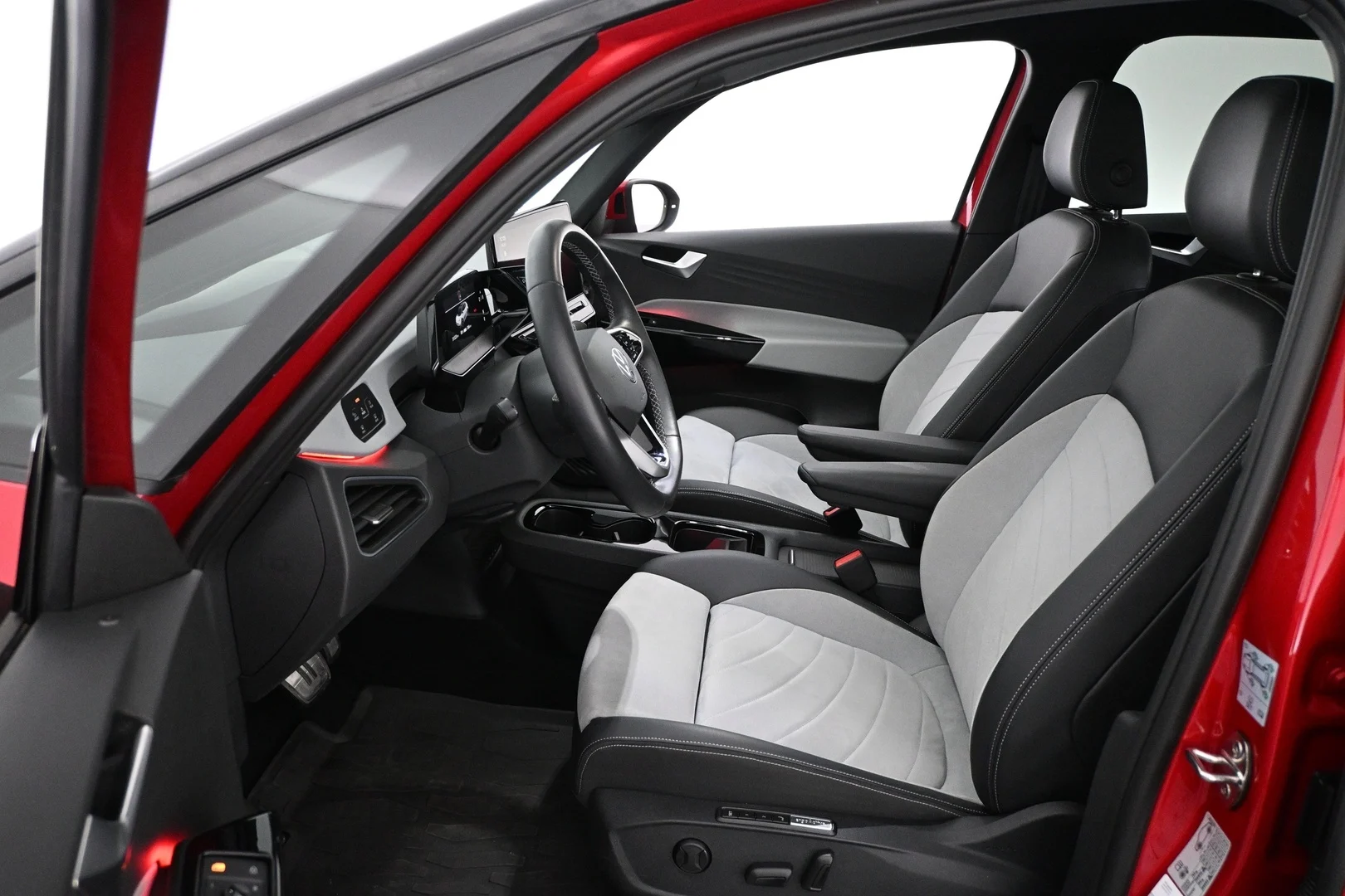 Car Image - 1qgwtrdsioy4GdwShR0Dkz