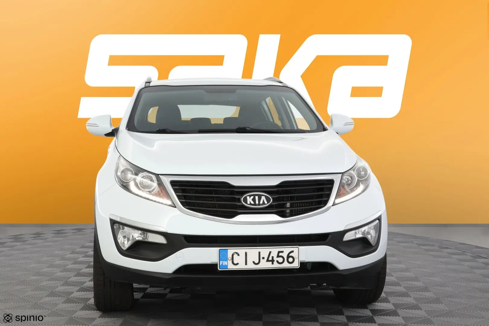 Car Image - 6kdzzMxn3uIjdyONSZlbzY