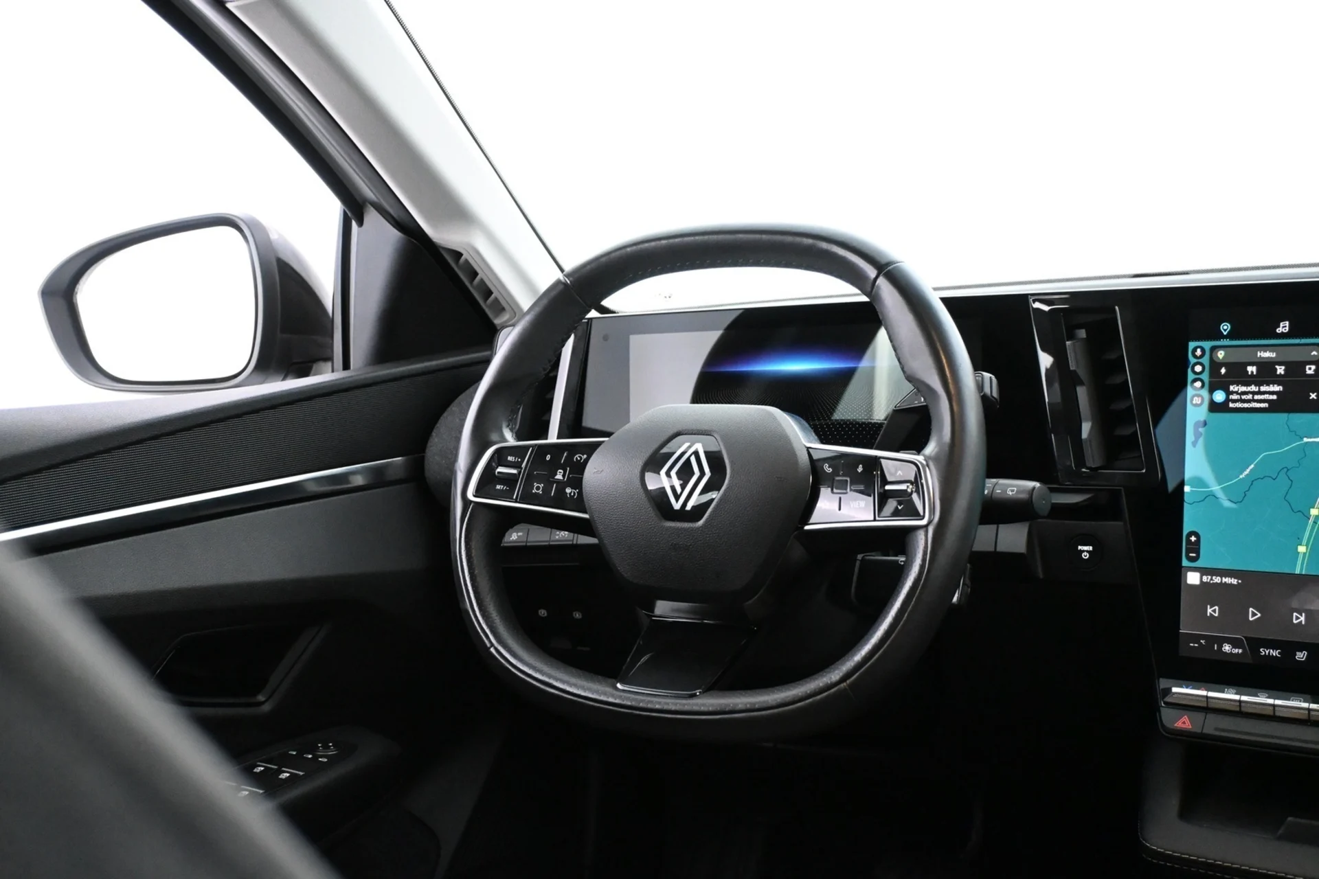 Car Image - 7CR1CrO3LAN8Jmt171w0q1
