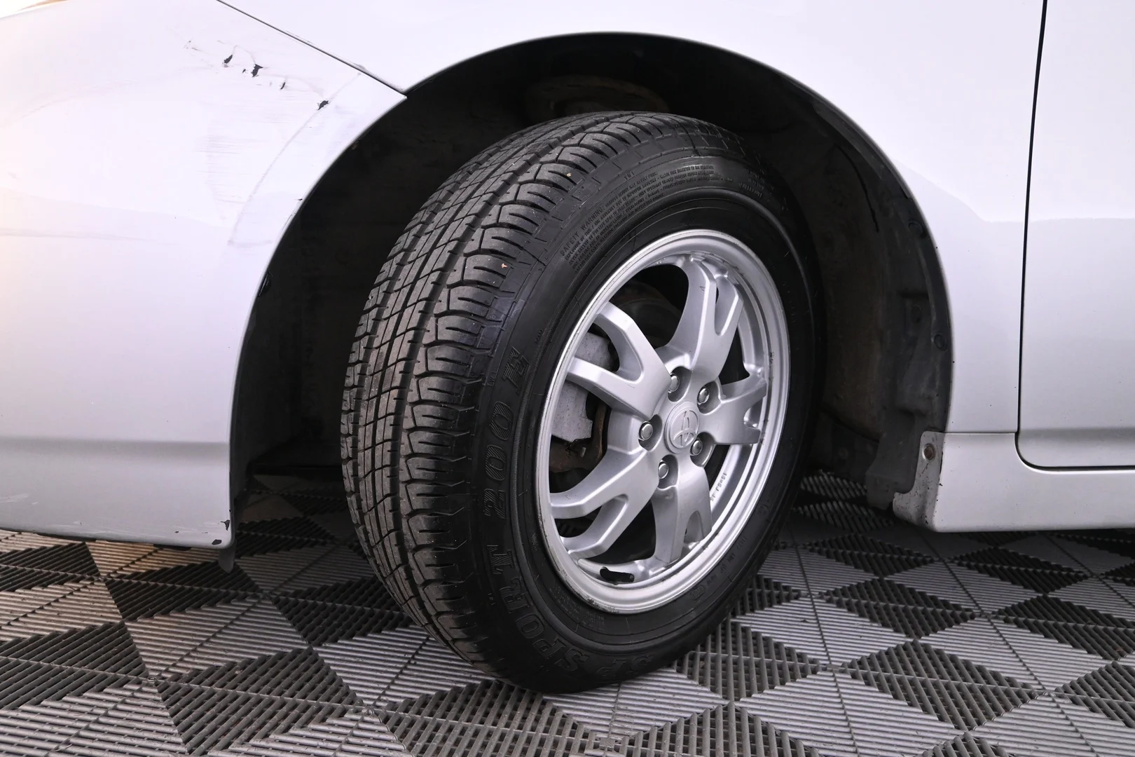 Car Image - 16Y1M7k3GdNaAiVqEKyetM