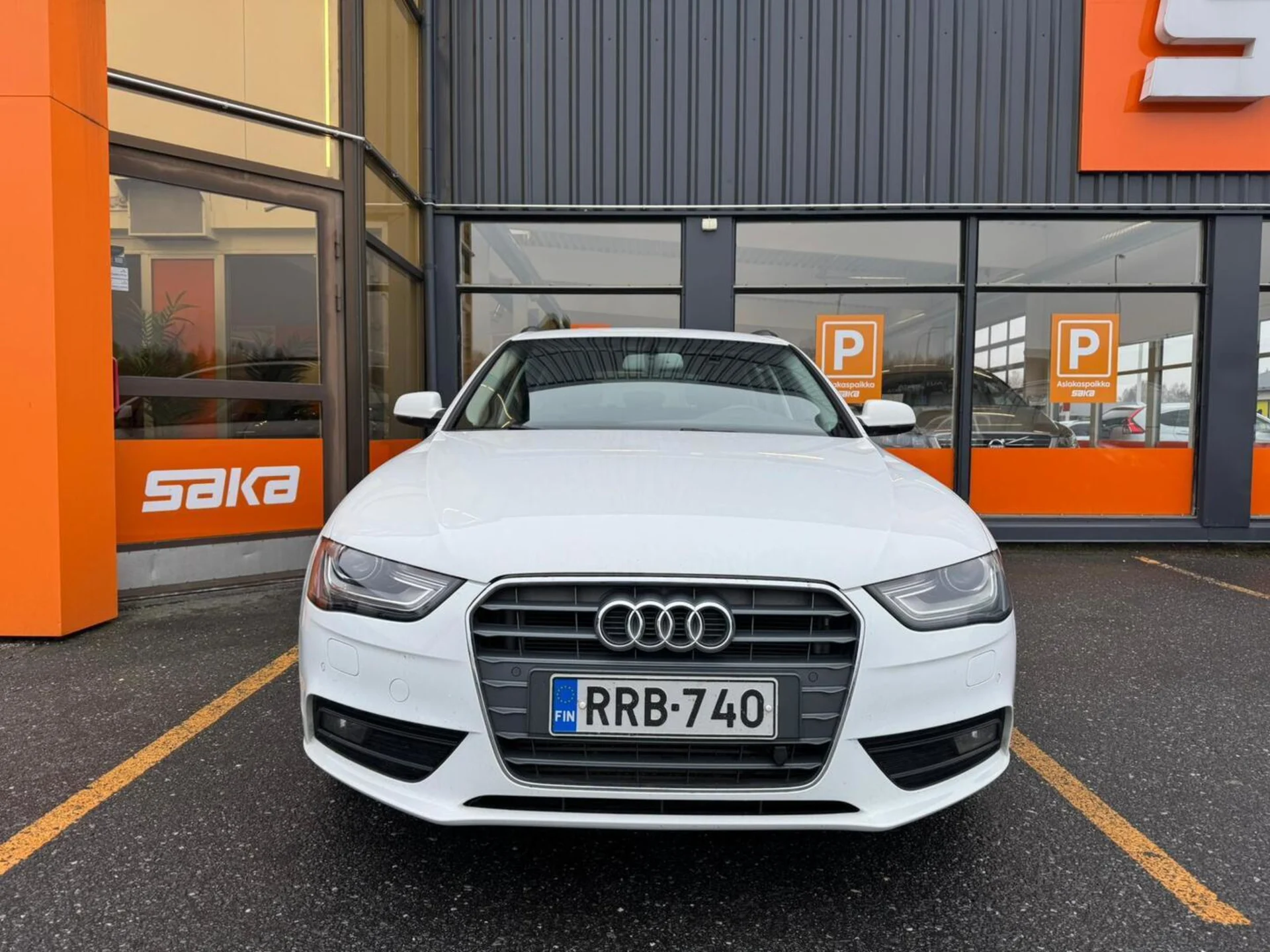 Car Image - 1oyQNOIXOp1iF5IfcbvzQn