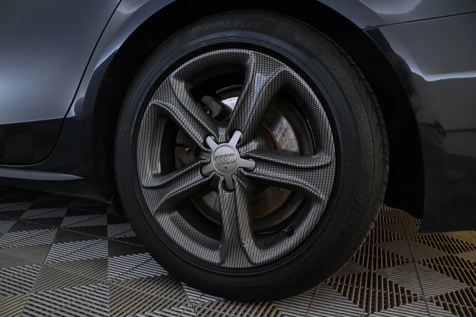 Car Image - 7sqYYRPhA4yKvGJCcc15Z8