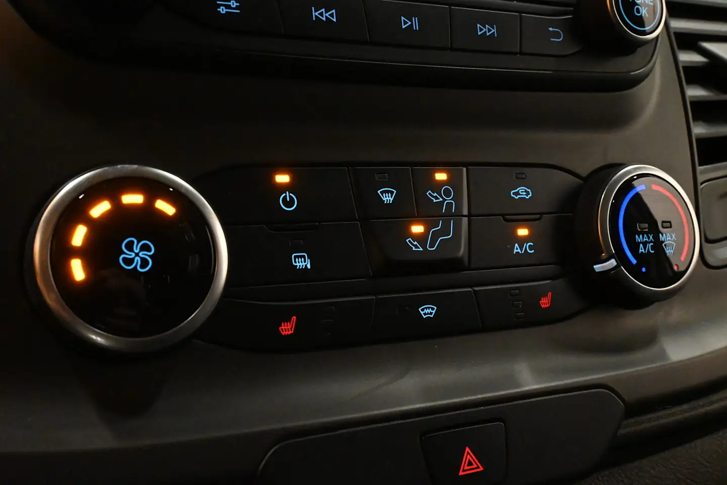 Car Image - 75aId8OPyqwtGSgqX0FqRS