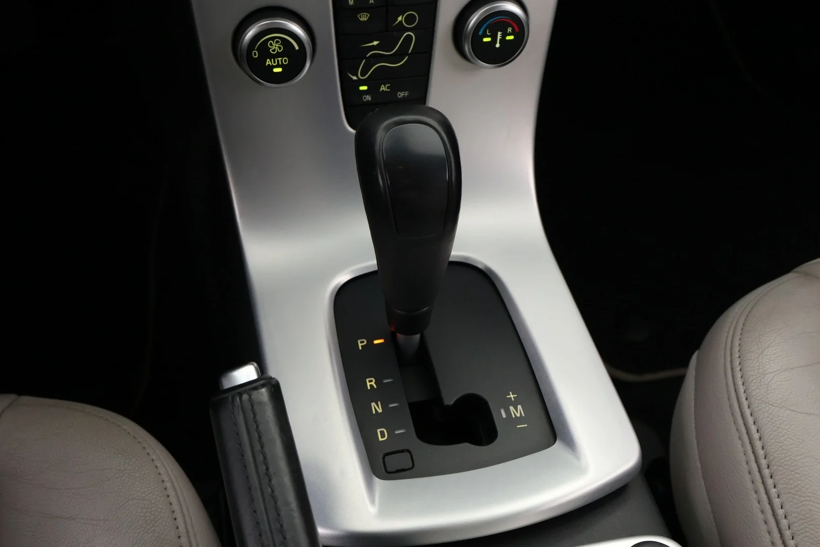 Car Image - 1q22t7MYF4SPsoTTjXmRel