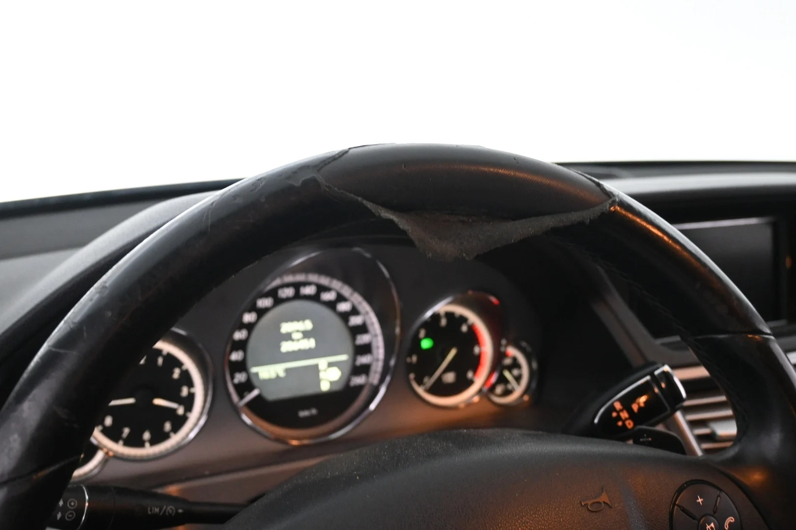 Car Image - 6mkjbAlCRMoXLgnhTbLcOD