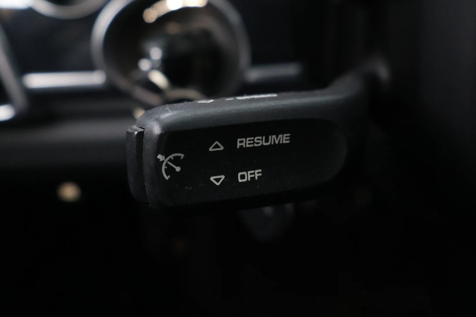 Car Image - 3REbDLzgUs4ohN67jjKiH7