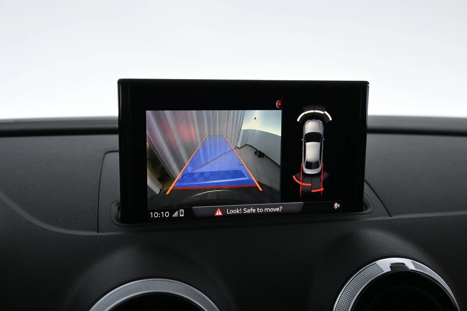 Car Image - 8kDFMep7B0TqoZaKa56U7