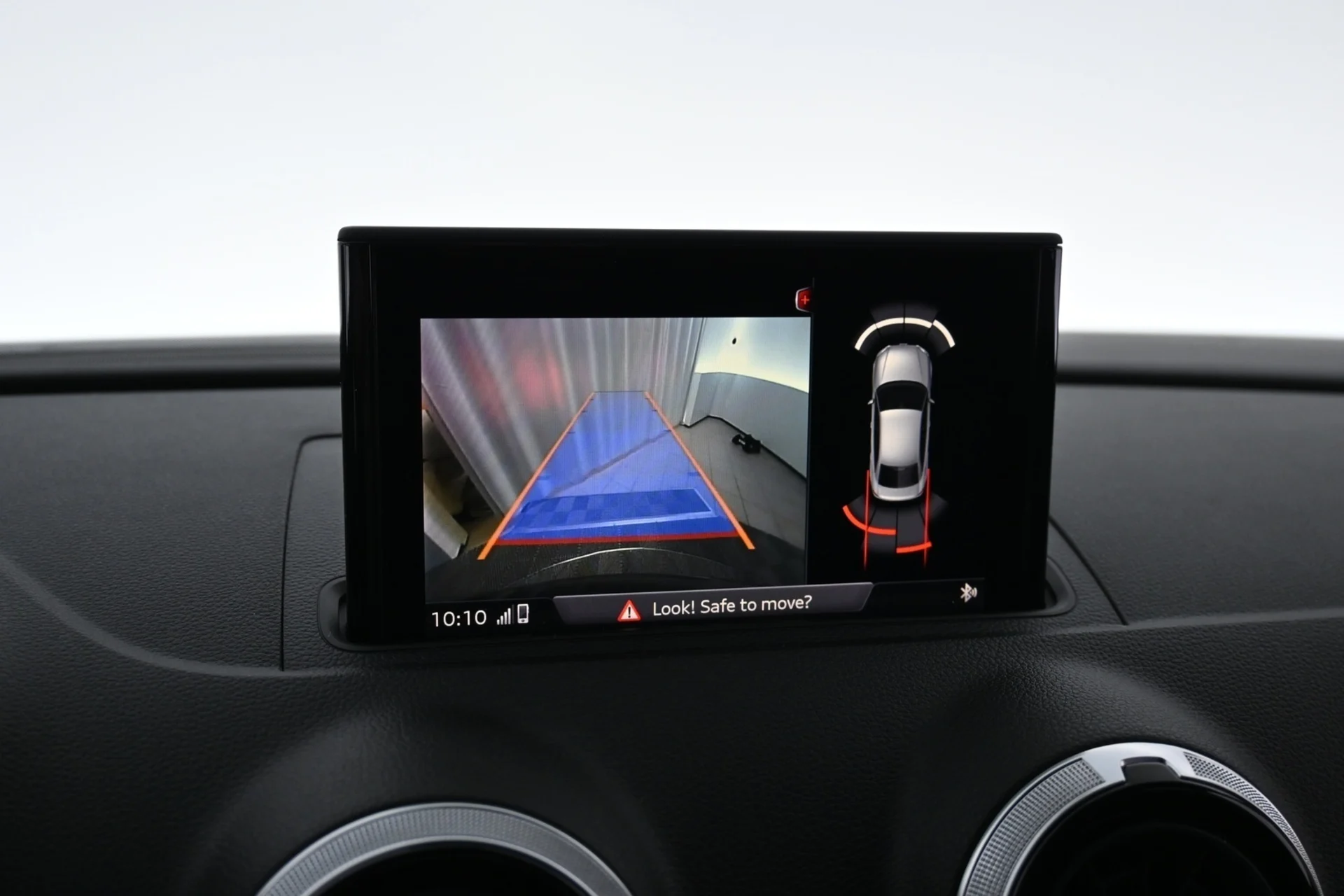 Car Image - 8kDFMep7B0TqoZaKa56U7