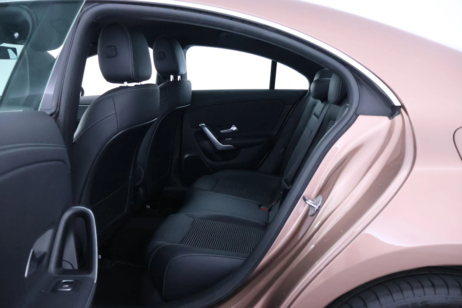 Car Image - 3DMk8BRtbcMttxaGJ1rmMV