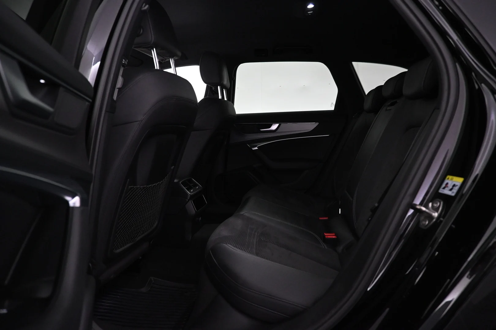 Car Image - 574097dSeFBJgjhUuFvre6